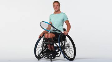 Tennis fauteuil : Charlotte Fairbank, une femme d’action et de cœur